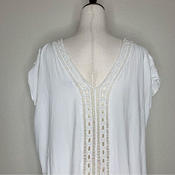Boho Me White Eyelet Crochet Fringe CoverUp - Picture 9 of 13
